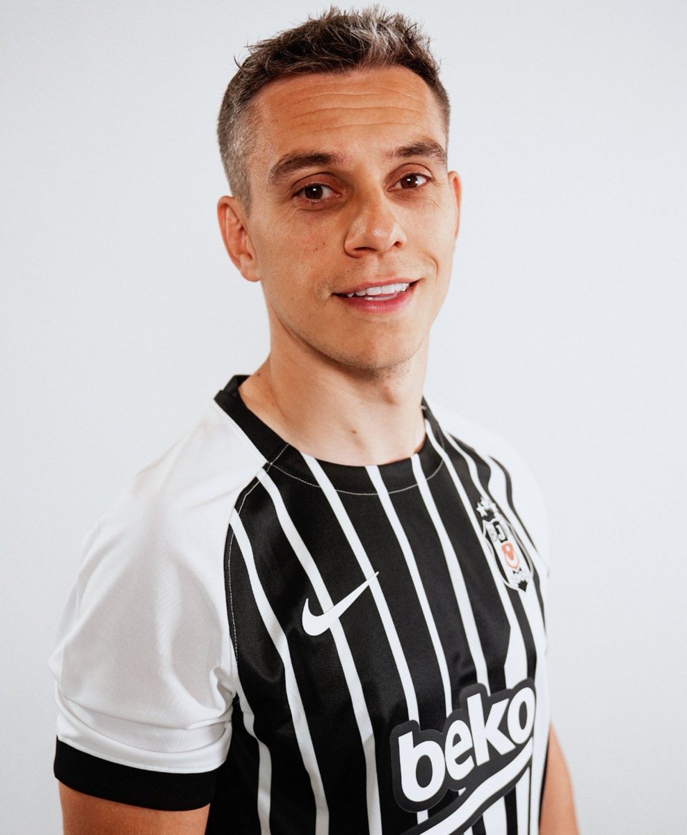 pascalmentality's tweet photo. Leandro Trossard > mohamed salah https://t.co/zhg1GjZtvD