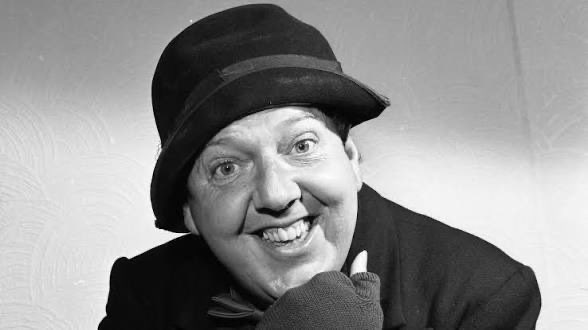 BBCBreakfast's tweet photo. Comedian Jimmy Cricket has died aged 80 after a short illness.

In a statement posted to social media his family said Cricket spent his last few days surrounded by his family, love, laughter and songs.

https://t.co/1VyzME3ezq https://t.co/3vZdrWUVSW