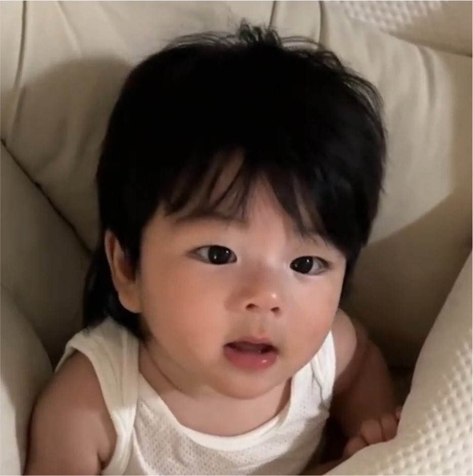 nasiwnaw's tweet photo. มีหน้าม้าแล้วเหมือนกว่าเดิมอี๊กพี่อามายกับน้องอาอินน่ารักมากกกกกกกกก 🤌🏻💖 https://t.co/lJ6Ws0pgdf