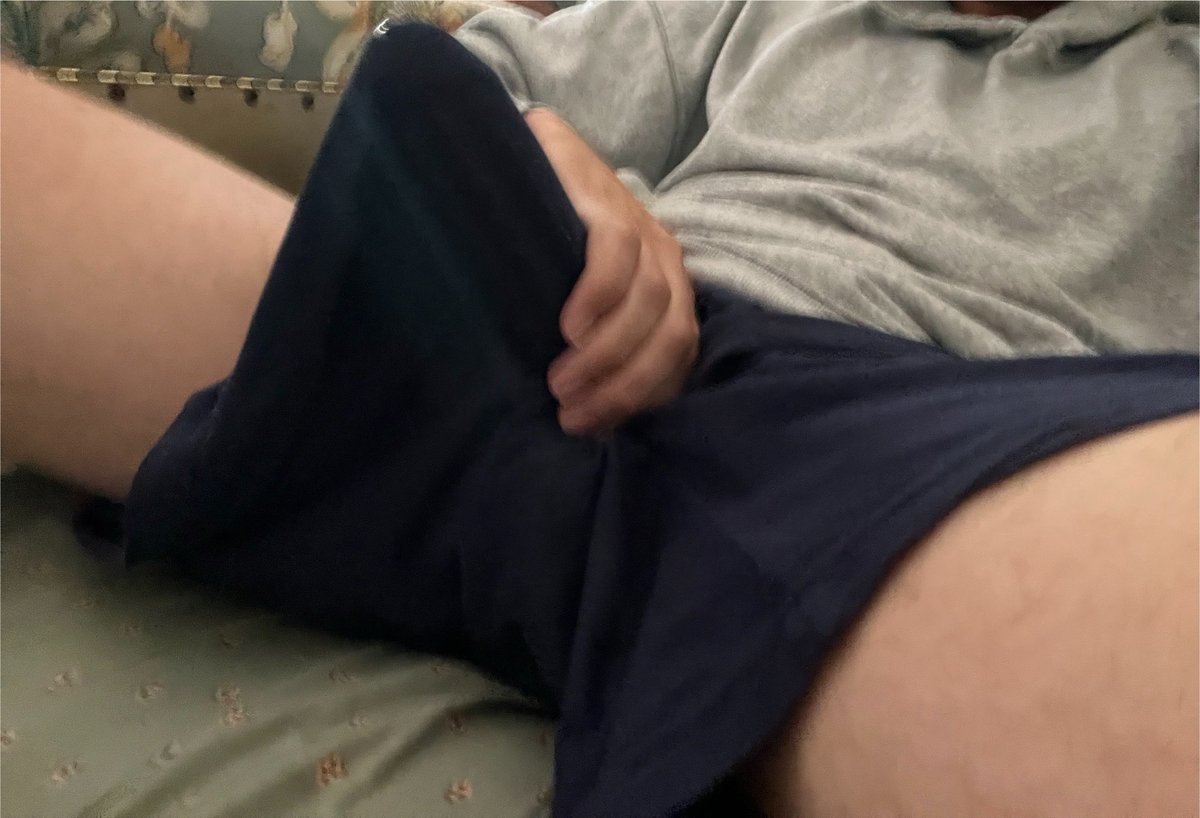 FunFacts5050's tweet photo. Someone come help me with it😩
#bwc #bulge #bigdick #nsfwtwt #bigcock #cock #bigbulge #cum #onlyfans https://t.co/tRBrAsrEMU