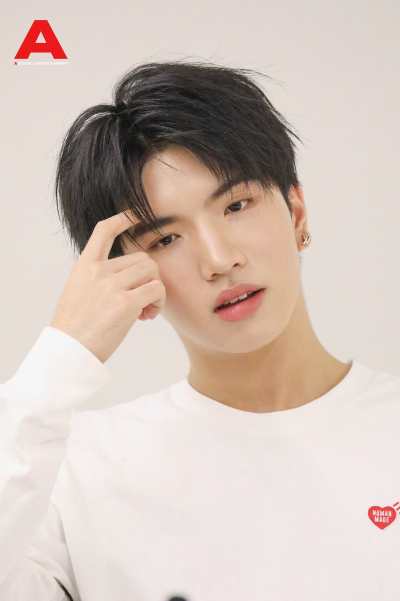 around_ent's tweet photo. “คีน สุวิจักขณ์” โปรโมทซีรีส์ “Weirdo-101 แรงโน้มถ่วงระหว่างเรา” เริ่มตอนแรก 14 ส.ค.นี้ ทางช่อง ONE31

W101 SERIES PRESS TOUR 
#WEIRDO101SeriesLIVE
#ซีคีน #seakeen #keenkeno
#WEIRDO101Series https://t.co/n17BL3MNmE