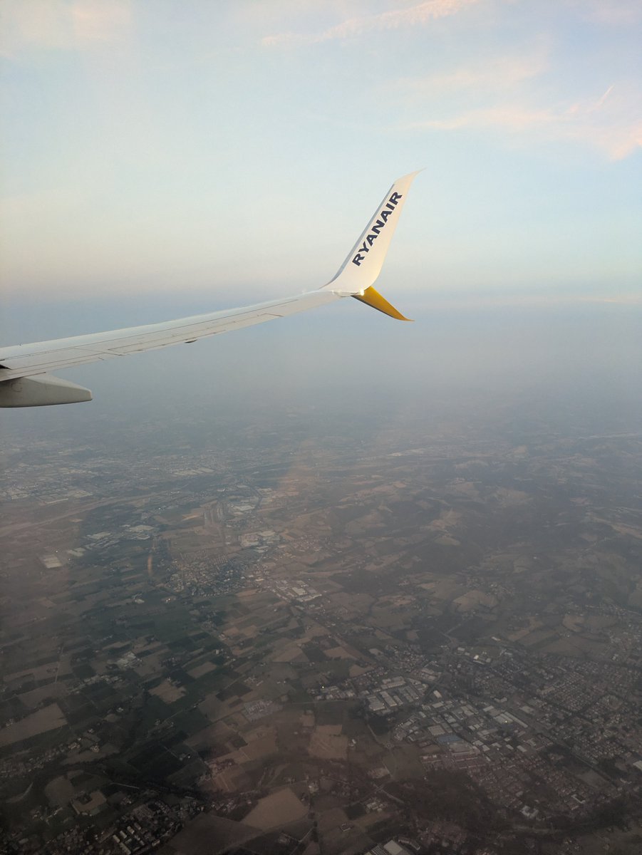 Nyuh__'s tweet photo. I want to thank all the people and friends I have talked to and met, you guys made this week so amazing and unforgettable. 
I love you all, see you next time #COE2026. ❤️ https://t.co/vRoHCzRUNa