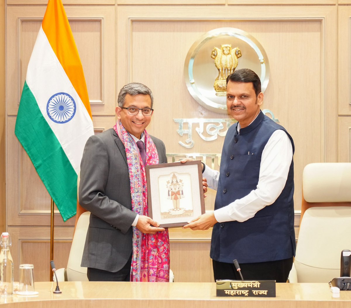 Devendra Fadnavis tweet media