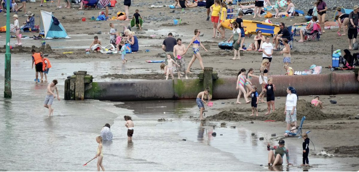 nhsindanger's tweet photo. 100s of tons of raw sewage is killing children &amp; wildlife, causing chronic illness to 1000s of swimmers. Since 2021, 10 privatised water firms have got away with 1.8 million sewage spills. Tell Burnham: renationalise water! signhttps://water-rip-off.goodlawproject.org/s/B01sWx https://t.co/DKlAdVaLfa