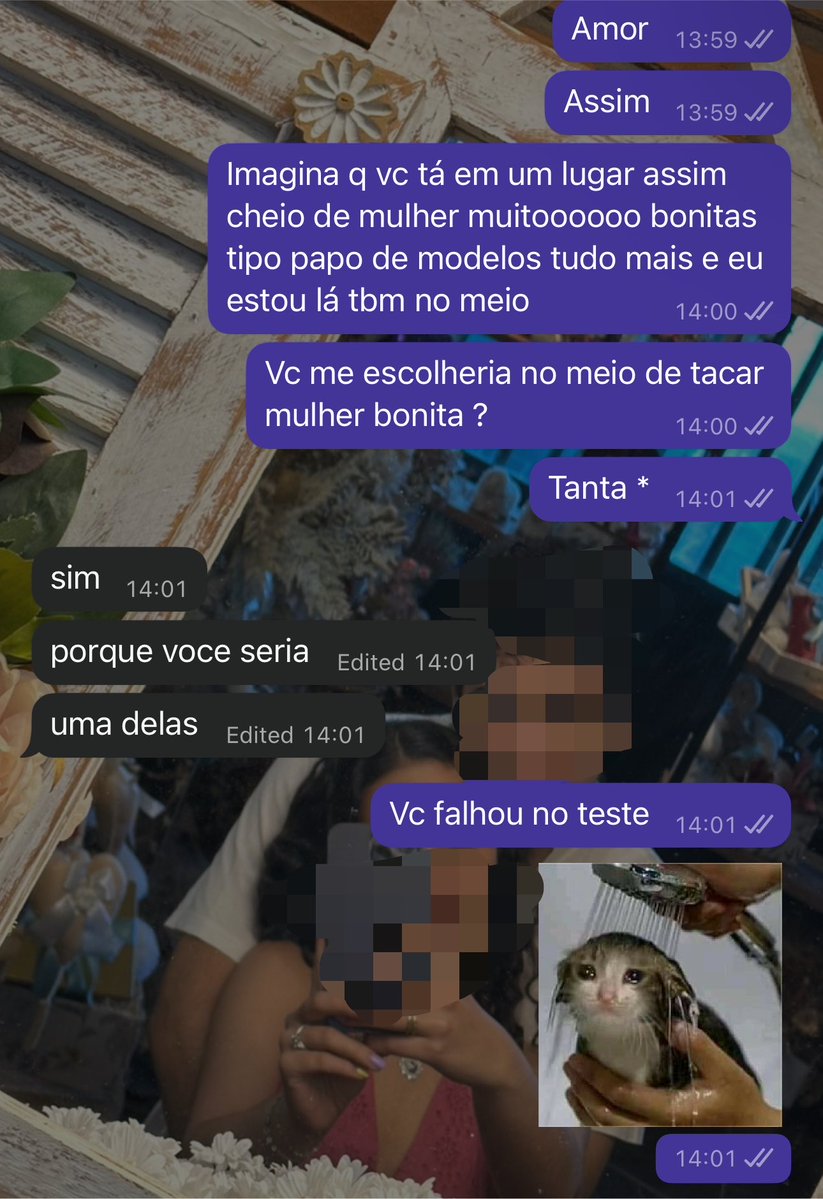 chanbaekisfreal's tweet photo. Pov: seu namoro está muito saudável e você decide ser tóxica https://t.co/fa7skIhknx
