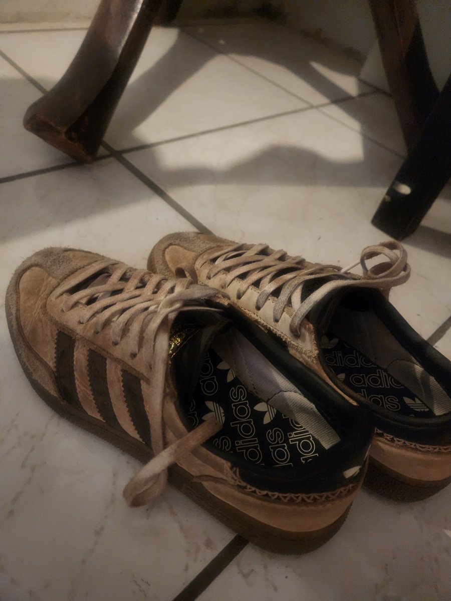 Sego_Mogane's tweet photo. F1: my sneakers post #Bread4Soul 🥹 oh but we had a time ok 🤌🔥 https://t.co/4IA3BGgwvr