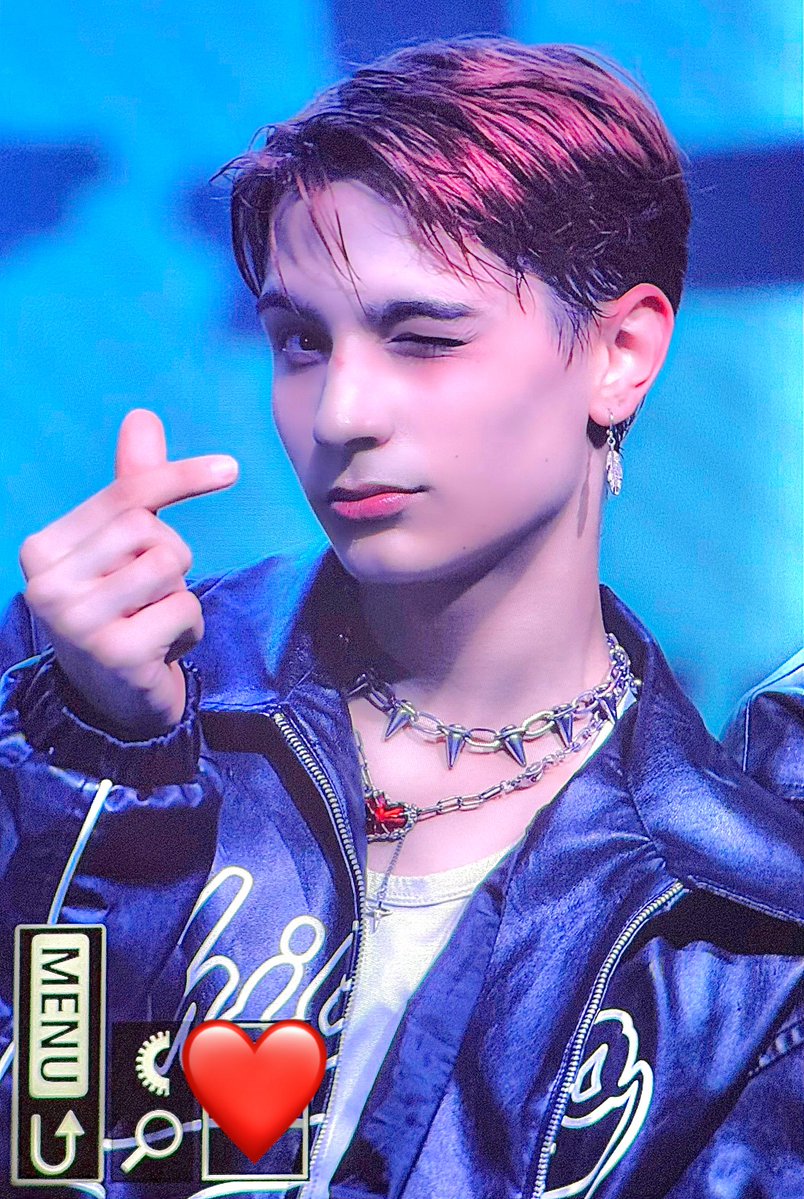 _O6llX_'s tweet photo. 260803 pre
#NTnee #엔티니 #ADRIAN #아드리안 https://t.co/fGtIug1a5Z