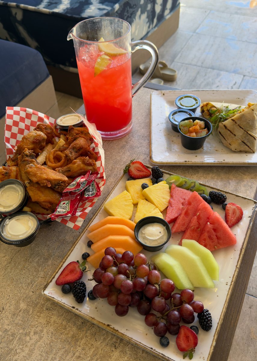 JoesDaily's tweet photo. Booked a @Palms Pool cabana for my 40th, expected the usual $35 poolside burger math, and the breakfast burrito was $15 with carne asada and fries in it. Full review: https://t.co/ChSBkvAAG1 #PartyAtPalms https://t.co/kKWSqoOU8w