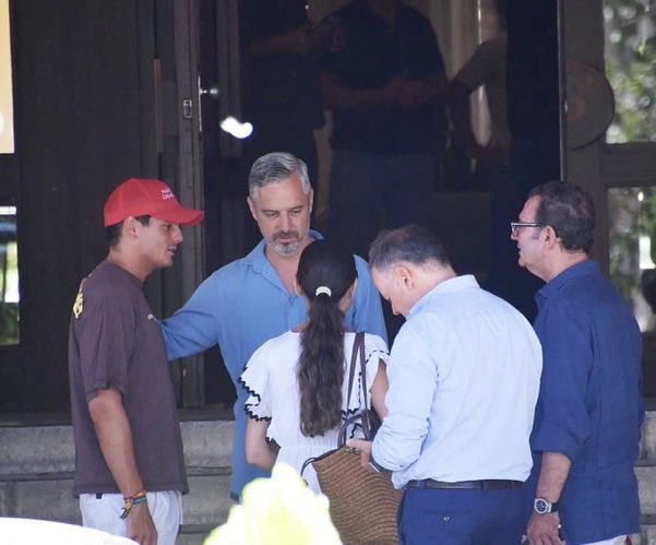J61Zasca's tweet photo. @Mtelladof En cambio a ti se te ve bien acompañado junto a @vitoquiles en Ceuta. ¿A que cojones vais allí? a crispar y enfrentar? Sois muy hp. https://t.co/8hNh1P9sCJ