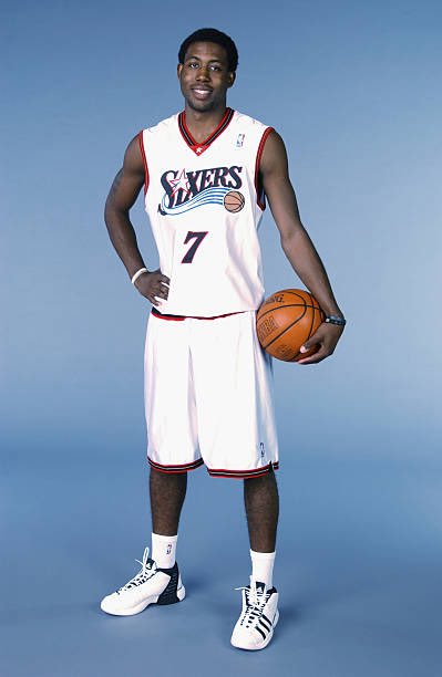 HoopGrids's tweet photo. Don’t wanna see any Sixers fans out there who can’t name this guy https://t.co/uH3o8i8lyH