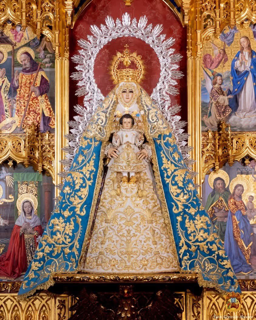mabernalsanchez's tweet photo. El empaque de la patrona de Alcalá, la virgen del Águila Coronada 

📸 Gonzalo Álvarez https://t.co/iRdsKsnb3I