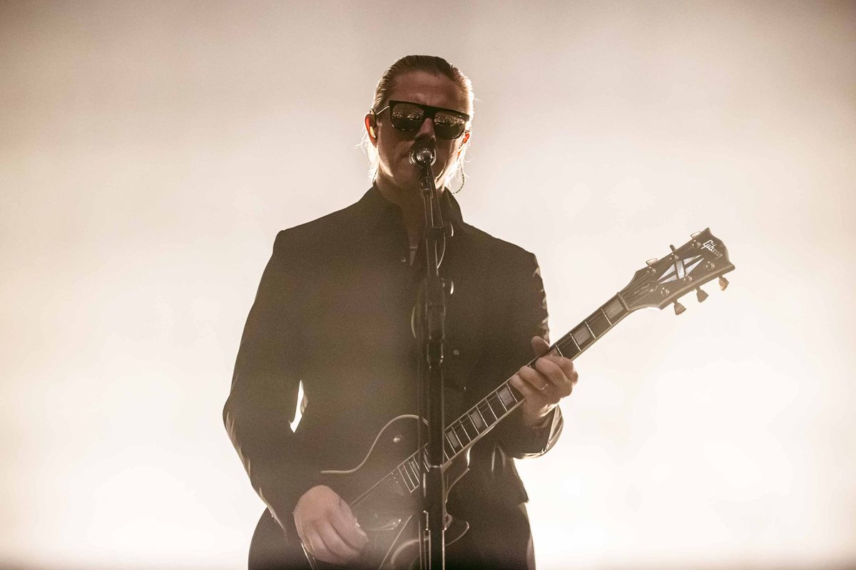 Interpol's tweet photo. First leg of our North American tour is underway ⚡ Thank you Denver & Jackson Hole
📸: @BrockFetch https://t.co/hYZu1zirBw