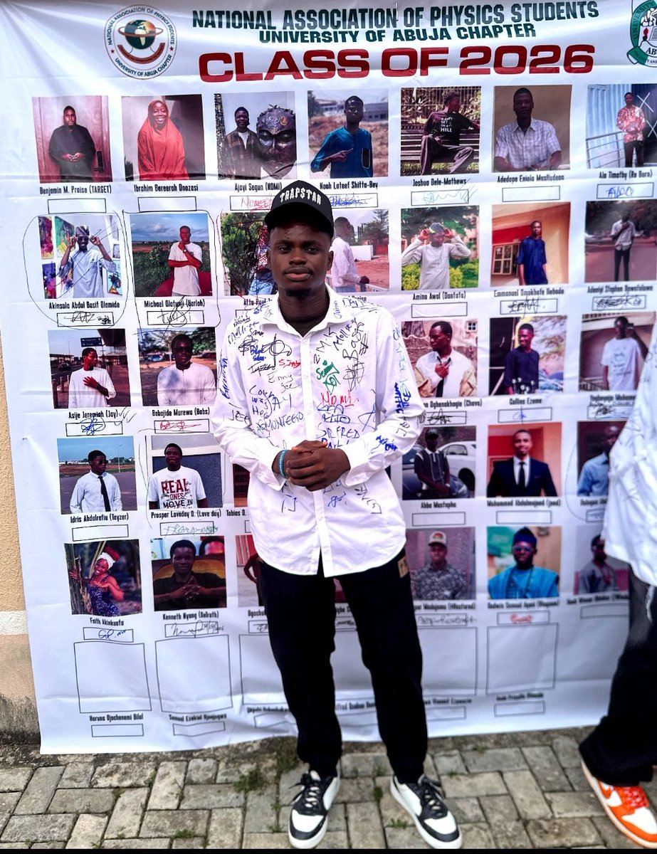 ReynoldChr8096's tweet photo. Guess who signed out on the 31st of July guys, congratulations to me, I can now safely say that I'm a certified alumni of the Physics Department from The University Of Abuja, I thank God for making this moment possible 🙌💫🎉🎊 https://t.co/BXFvfzGM2X