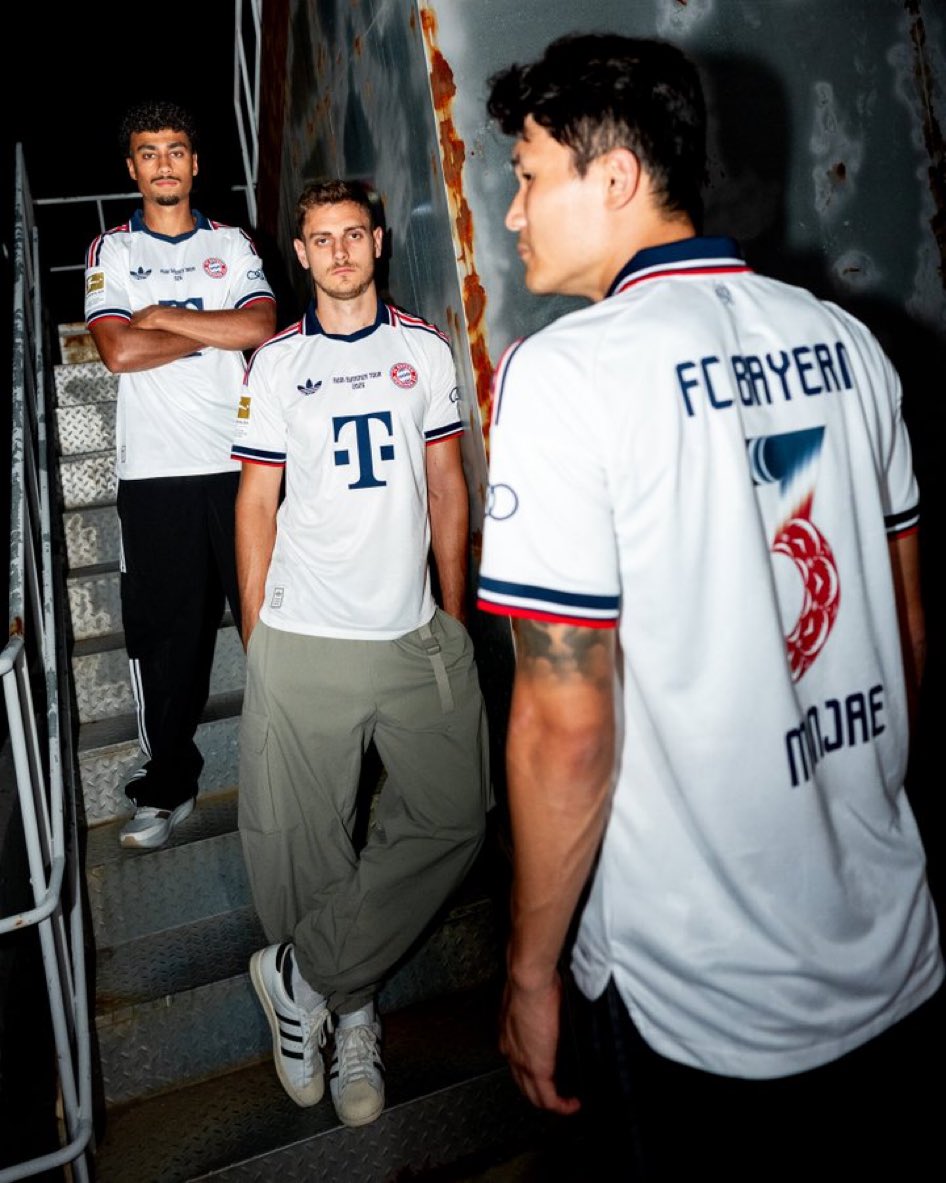 twin_abena's tweet photo. Need this jersey so bad 😍 https://t.co/8cNPjZn6Br