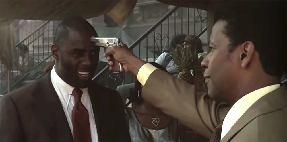 lemonpartyshow2's tweet photo. In this scene in American Gangster (2007) the gun was never supposed to go off. Without telling the crew, Denzel Washington improvised and blew Idris Elba’s brains out to elicit real shock from the extras. The director liked it so much he decided to keep it in the movie. https://t.co/CL7kuEV7Qw