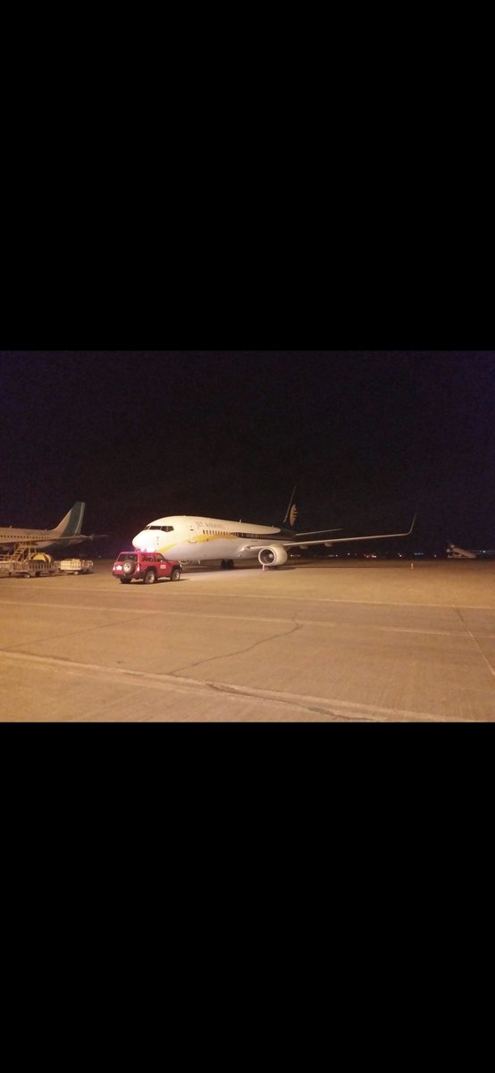 PRA24's tweet photo. Here are some unseen pictures from the memorable AOG recovery in Riyadh. Sharing a few moments with the team that worked tirelessly to return the #JetAirways aircraft to service. Proud to have led such a dedicated group. https://t.co/tWT2nQvzf6