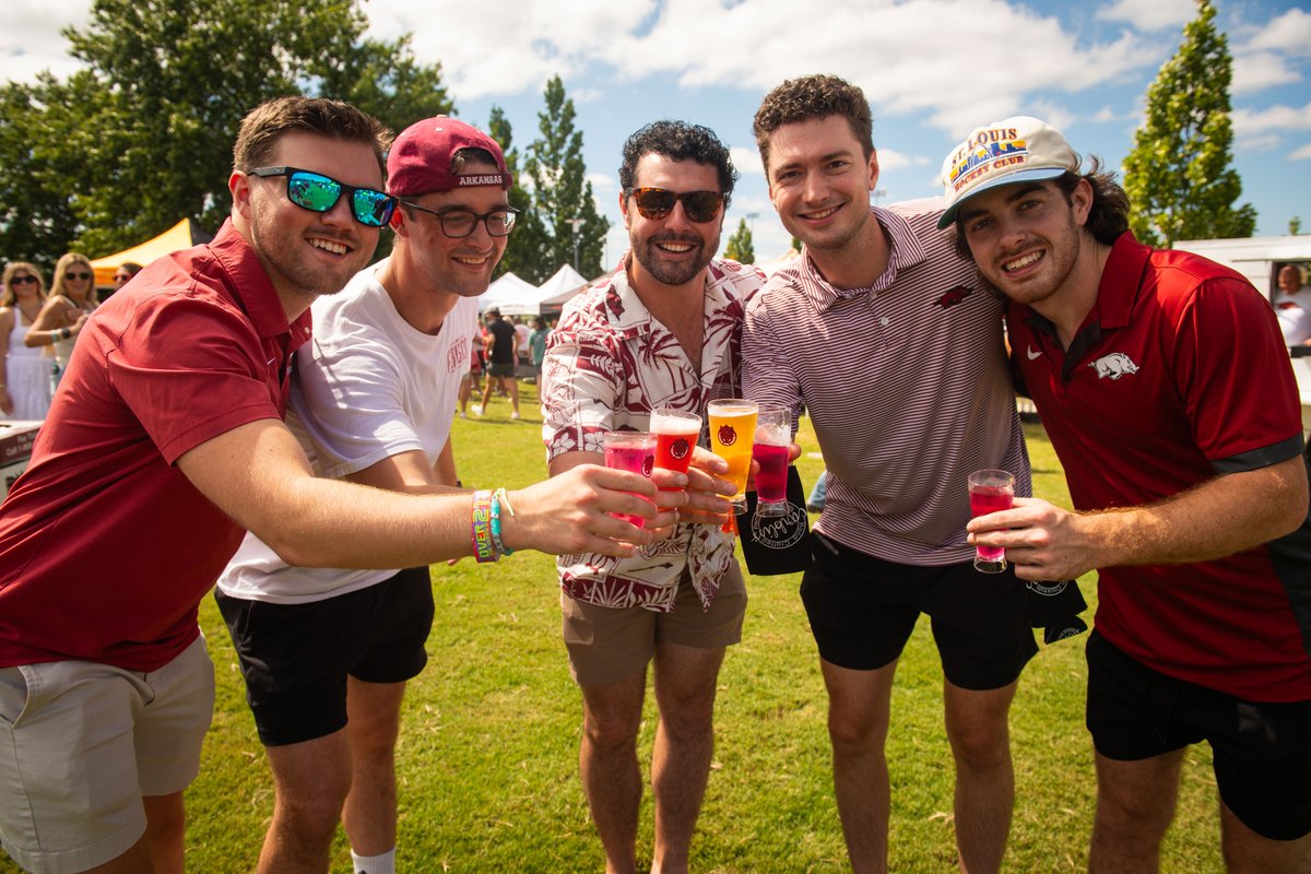 ArkRazorbacks's tweet photo. Brew Pig Sooie is back this fall at Donald W. Reynolds Razorback Stadium! 🍻

The annual beer festival makes its return prior to the Hogs’ matchup with Tulsa on Sept. 26.

More info: https://t.co/Hfa09atU4o https://t.co/t1ckyVijnB