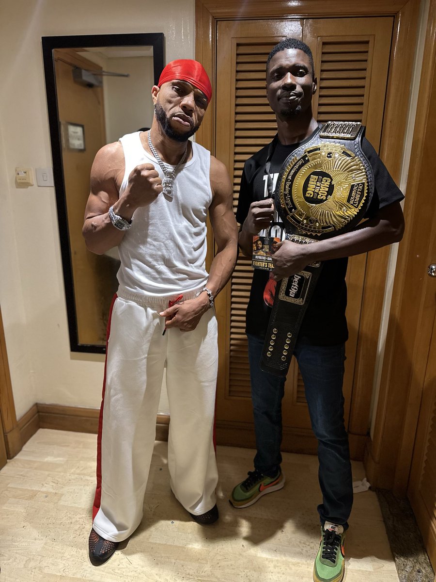 Apexboxing1's tweet photo. Winners Corner Only https://t.co/IqaCNYqHca