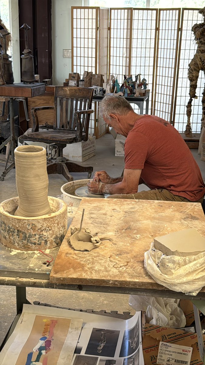 azIllustrated's tweet photo. Some behind the scenes magic from our story on Curt Brill, a Tucson- based sculptor. ✨

Watch Curt or any other story anytime on our YouTube channel. 📺 https://t.co/Kg1otnIDLc