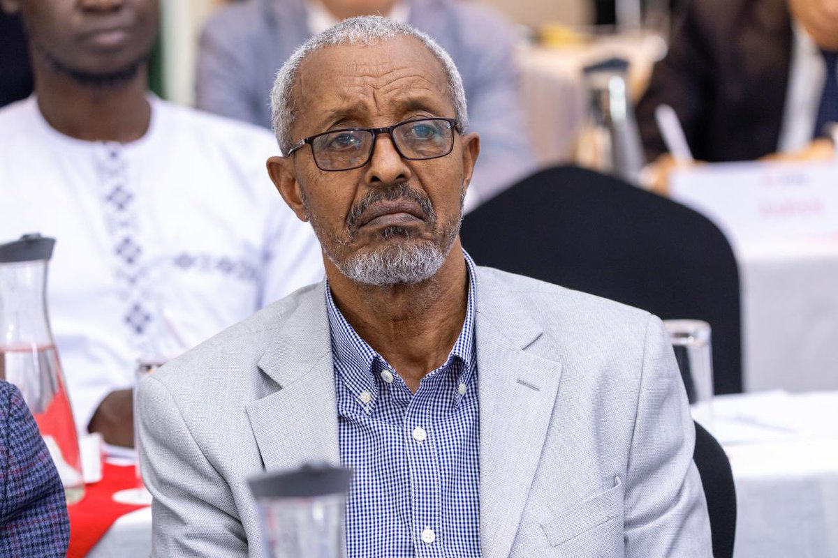 AbdulkadirAfi's tweet photo. The Somali Red Crescent Society (#SRCS), represented by Vice President Ahmed Jama and Director of Organizational Development Abdulkadir Afi, is attending the three-day Consultative Meeting of Presidents and Secretary Generals of African National Red Cross and Red Crescent Societies in Nairobi.

This meeting provides a vital platform for collaboration, strategic dialogue, and a shared commitment to strengthening the impact of the Red Cross and Red Crescent Movement across Africa. 

The African National #RCRC Societies leaders will focus on shaping solutions, fostering partnerships, and advancing humanitarian action for the communities we serve.
@IFRCAfrica