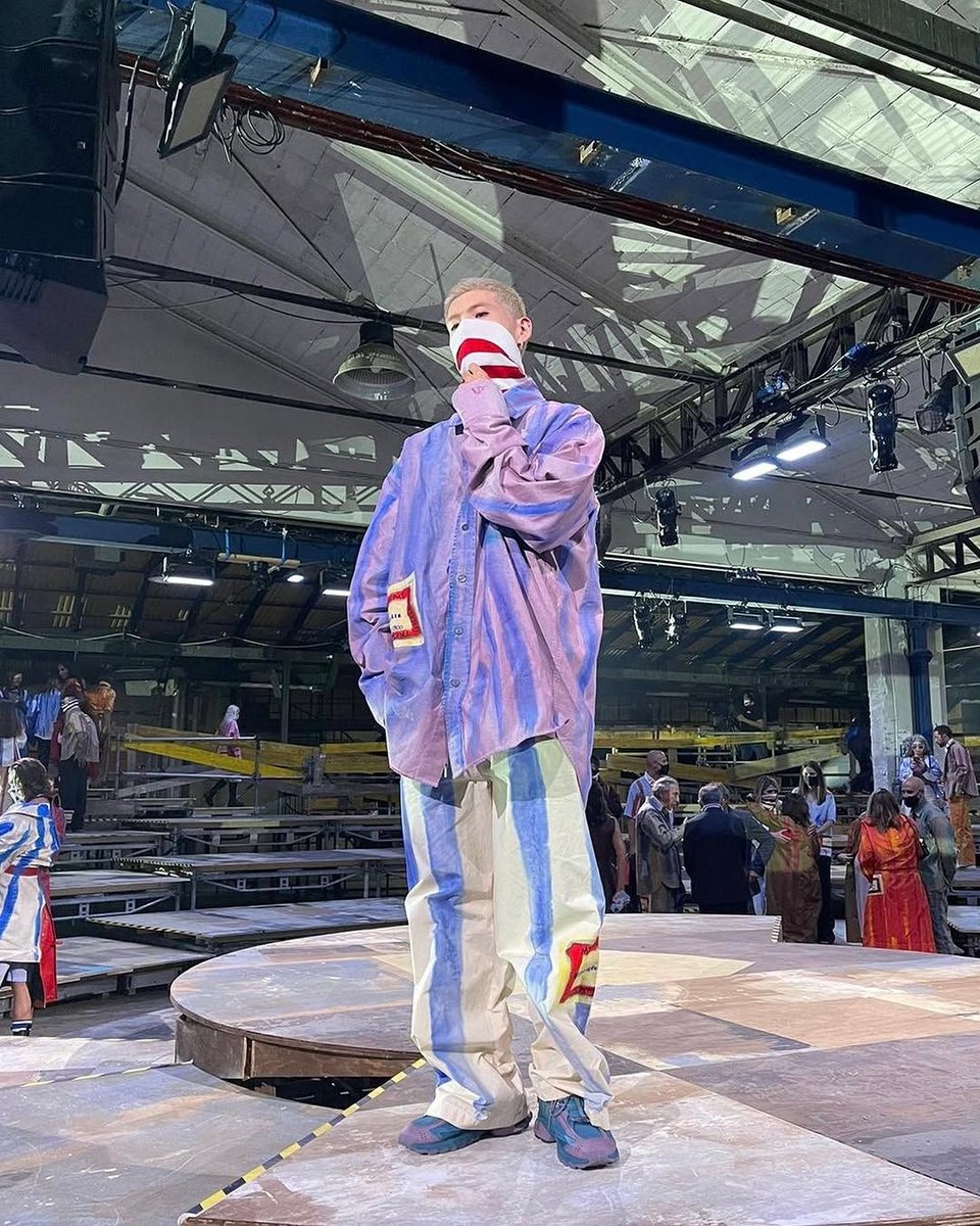 BigMatthew_xx's tweet photo. One of few to experience this @marni Thank you @asliceofbambi 👏🏼🖤 https://t.co/ZEL7ZaXcsf