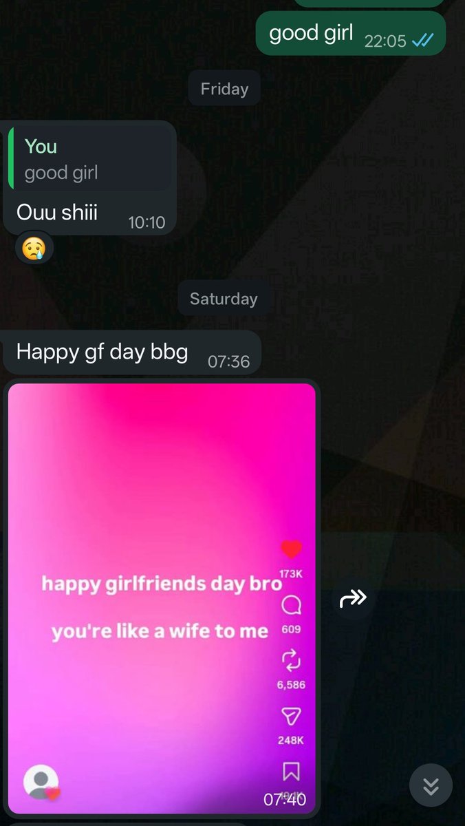 ayomayam02's tweet photo. romance ain't dead y'all https://t.co/RrfGX7naxA
