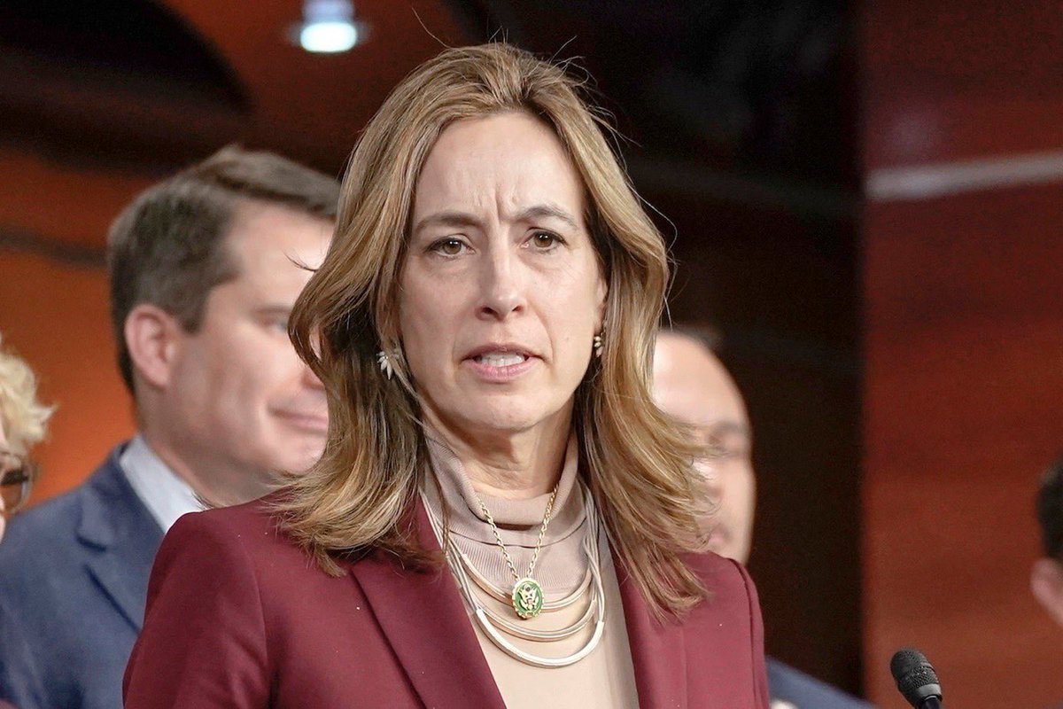 Milajoy's tweet photo. 6,000+ illegals voted in the last election in New Jersey. 

The Trump administration wants the names. 

By today. 

NJ Gov. Mikie Sherrill REFUSED to provide them, which is AGAINST the law. 

If the @TheJusticeDept doesn't arrest and prosecute her PERSONALLY, then they are all in on it together.