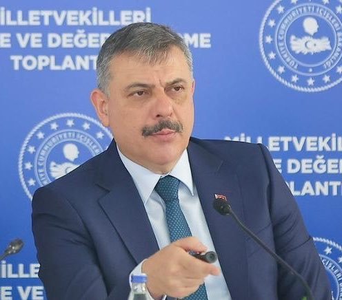 Yhsgihtholsun's tweet photo. Herkese var POLİSE YOK.

Herkese 5/6 iyileştirme 
POLİSE KOCAMAN BİR 0

1.5 M. Sağlıkçıya var
1.2 M öğretmene var
Zabıta ya
AMA 350 BİN  POLİSE YOK  #PoliseAdilMaaş https://t.co/untwXMYrNp