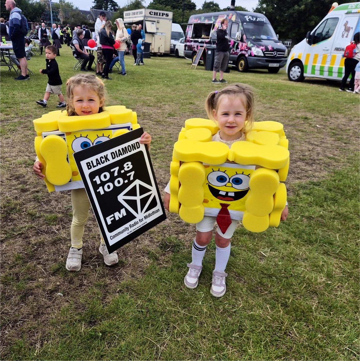 blackdiamondfm's tweet photo. Dalkeith Festival 2026! ☀️

A few highlights from another fantastic Dalkeith Festival. An annual celebration that always marks the start of summer in the town! https://t.co/T2SlCnZ1v0