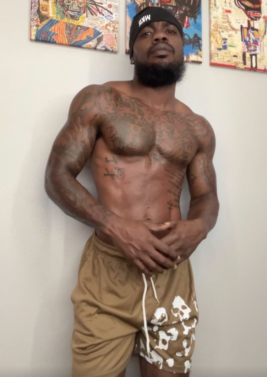 Lastkingofbk's tweet photo. Happy Monday 💪🏾🤞🏾 https://t.co/NLOY1qnsiY