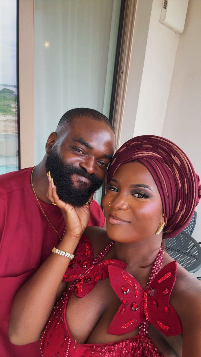 Otedola_'s tweet photo. wedding guest #ourKinDofLove https://t.co/TIf081g0ta