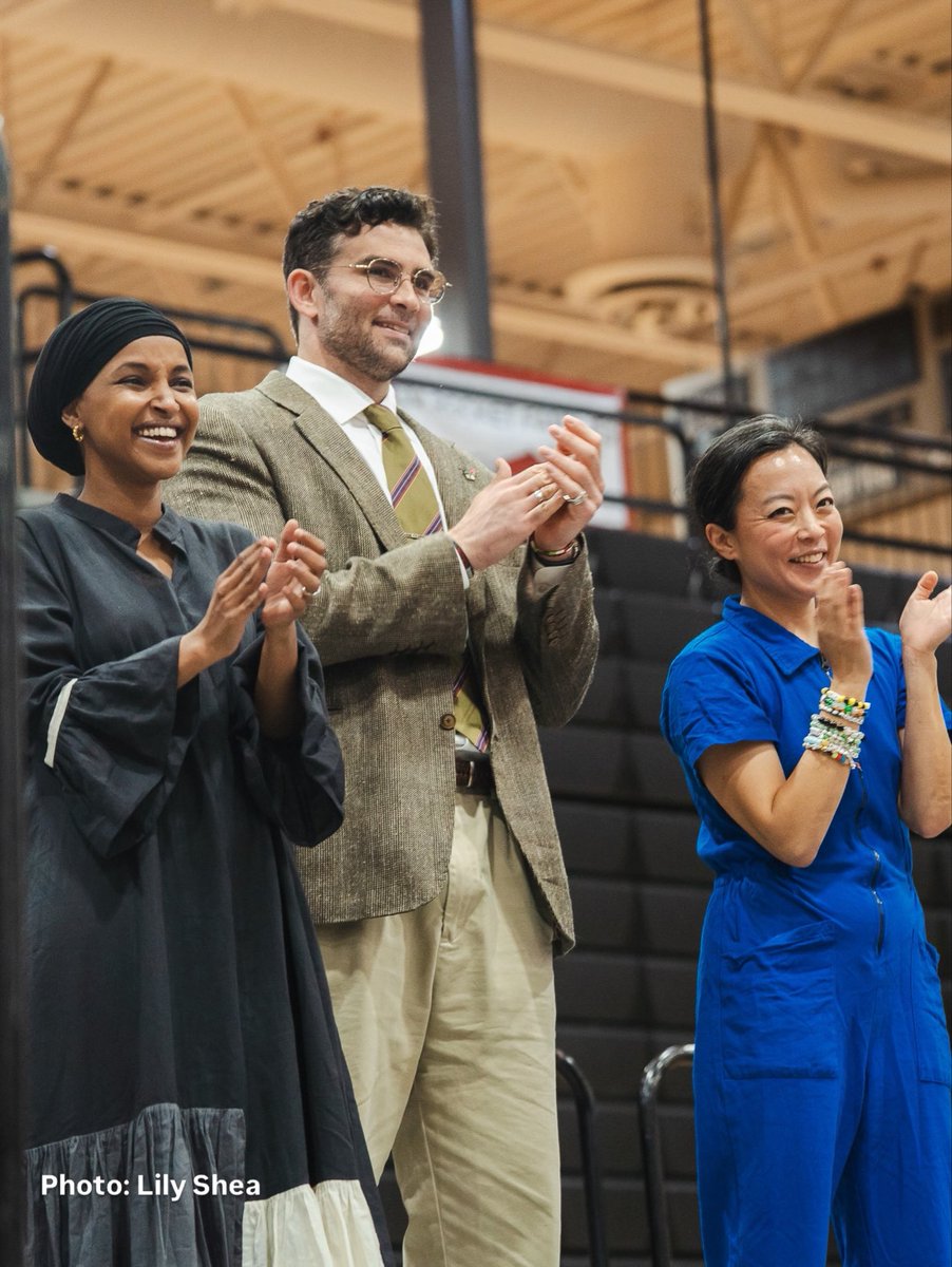 IlhanMN's tweet photo. Proud to support @FrancescaHongWI for Wisconsin Governor.

Medicare for All.
Universal childcare.
No corporate PAC money.
Moratorium on AI data centers.

This is the future Wisconsin deserves—a state where every single resident can thrive. https://t.co/RnuCB6Z7Zx