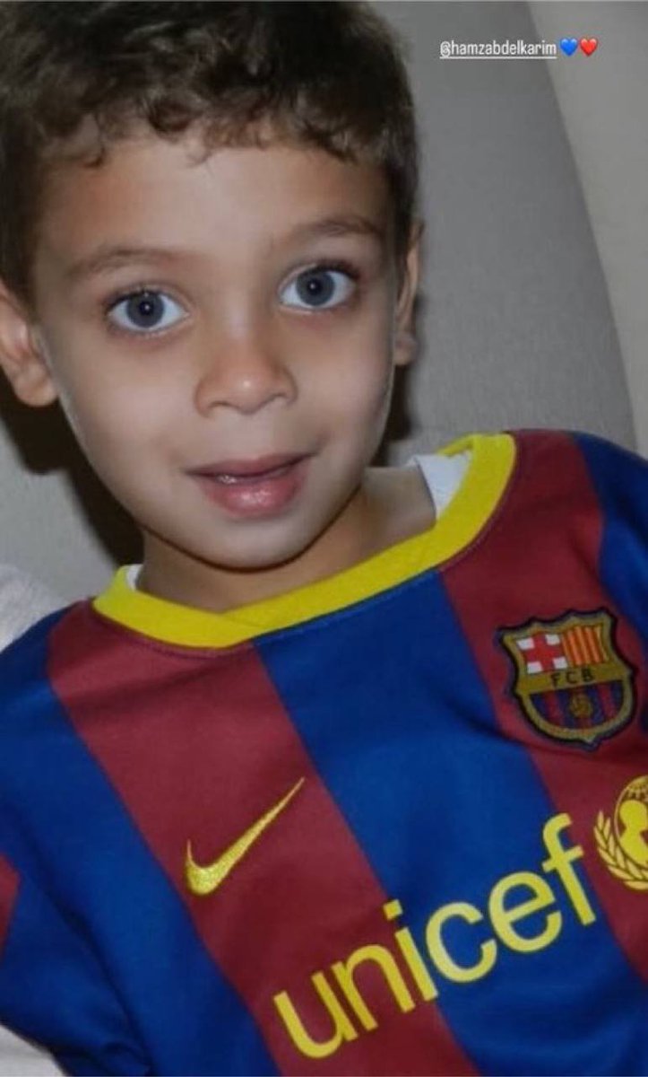 zaharadeen45's tweet photo. This is a dream come true for the young player Hamza abdulkarim the Egyptian king in the making 🟥🟥🟦🟦

Visca Barca... https://t.co/ToPAaLU5DF