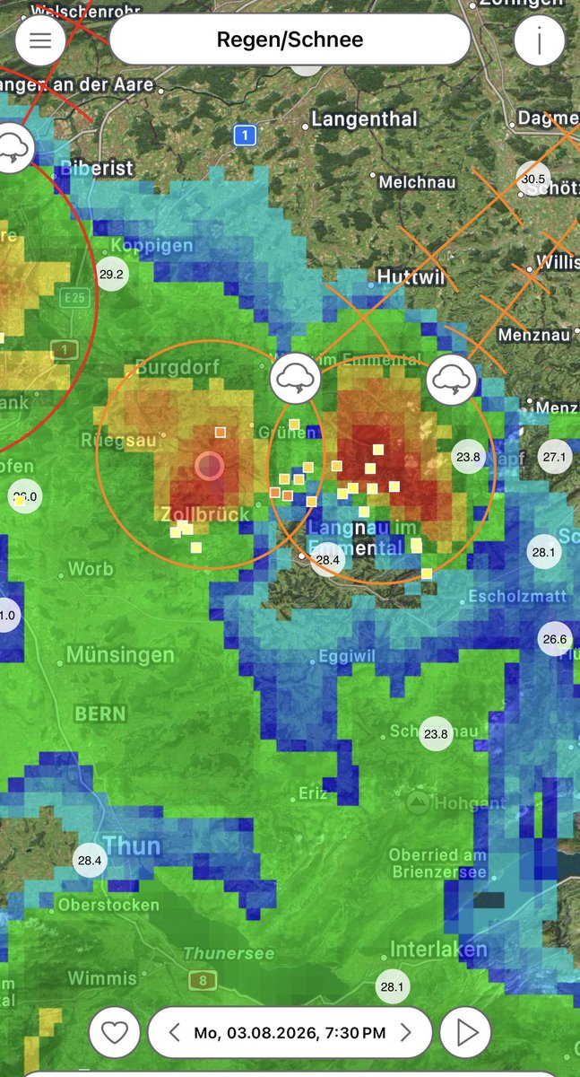 meteo_be's tweet photo. Yeah action.! 🌩️🌩️🌩️🌩️ https://t.co/Ei6Q9mz6e4
