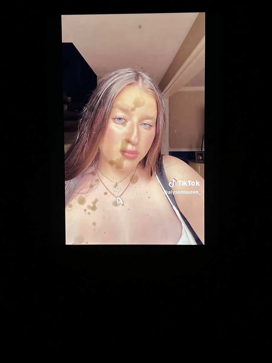 kshdpuxdj's tweet photo. do i make good cum tributes? https://t.co/X3a39a5xJ4