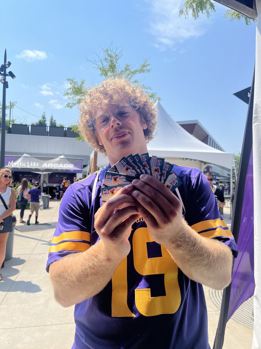 KFAN1003's tweet photo. Day 2⃣ of Training Camp is in full force!

Find us before practice for your shot at prizes, including @mallofamerica Summer Mystery Cards! #Skol https://t.co/NWQ2WjmsX2