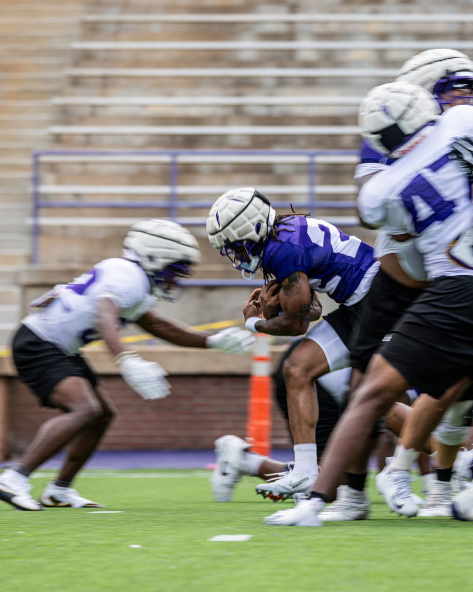 CatamountsFB's tweet photo. Outwork yesterday
#LOTE | #OwnIt26 https://t.co/aTnibAIPNv