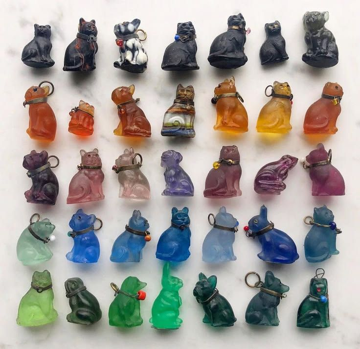 HerodotusWave's tweet photo. Antique Czech glass cracker charms. https://t.co/fr9Op21w7O