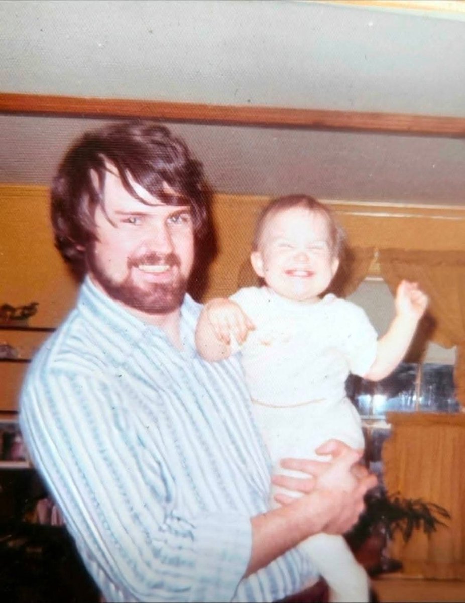 lealeanna's tweet photo. My father, #BrianJohn, was the first recipient of the digital corneal implant and shared that @StevieWonder was the second. Stevie, is this true? #Visions ✝️👁️✨🤍
#FunkyfiedRainbow🌈😎
https://t.co/R2h5TxdQgm https://t.co/I0M9EQ7H82