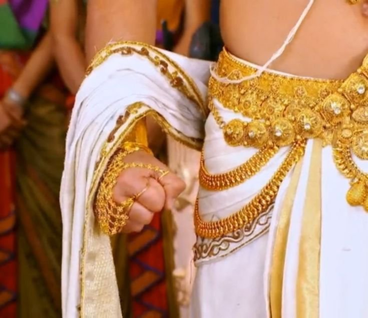 airfilter32's tweet photo. How Aryans from Āryāvarta (India) used to dress during Vedic period.✨ https://t.co/EuGT9mP5IA