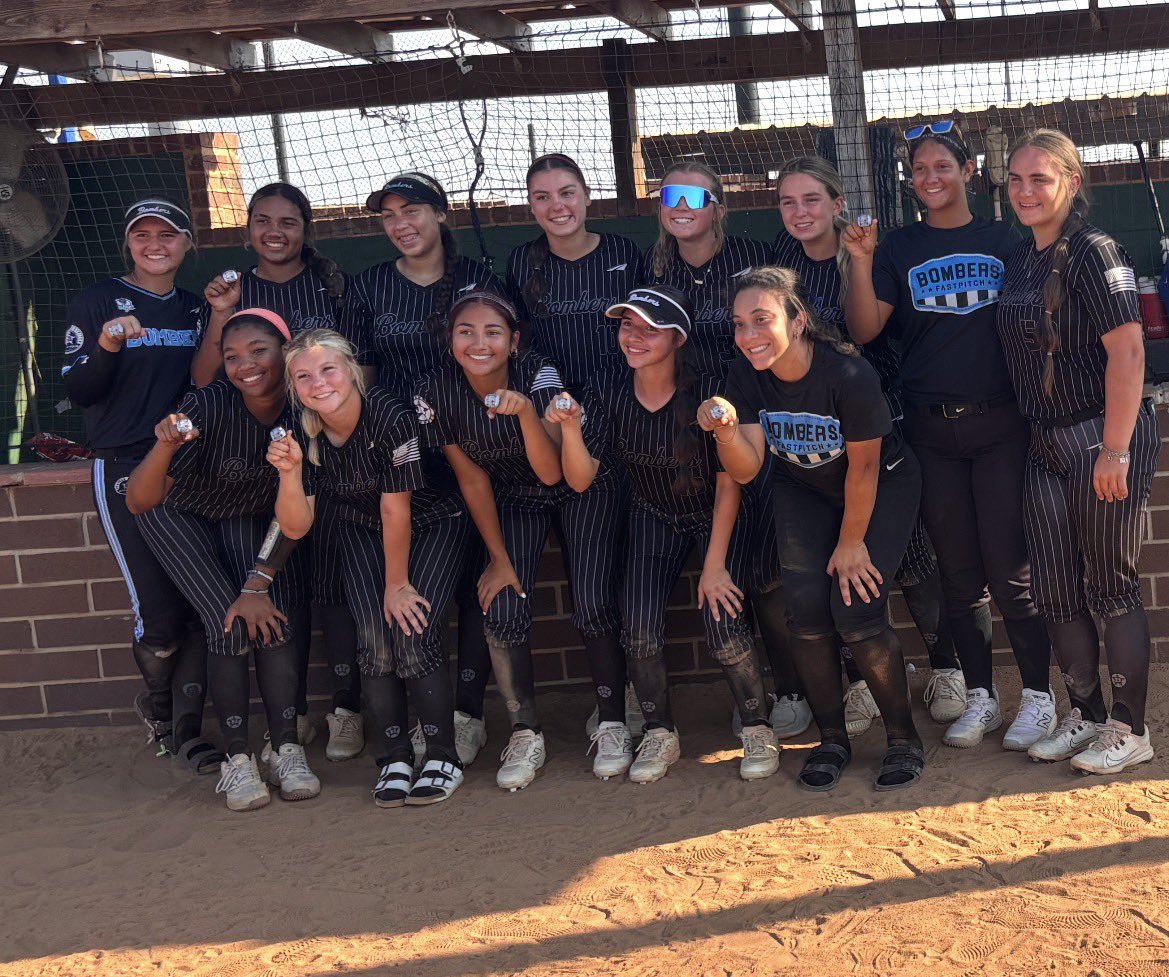 RyleighCub's tweet photo. Summer ball has come to an end, but not before Bombers win another tournament! I had good at bats, driving runs in, and was sharp at third base. Can’t wait to be back on the field!

@BombersKTX @KF_Softball @CoachLynnSUSB @caseydickson717 @StMUsoftball @utpb_softball https://t.co/ipuvZSaqne