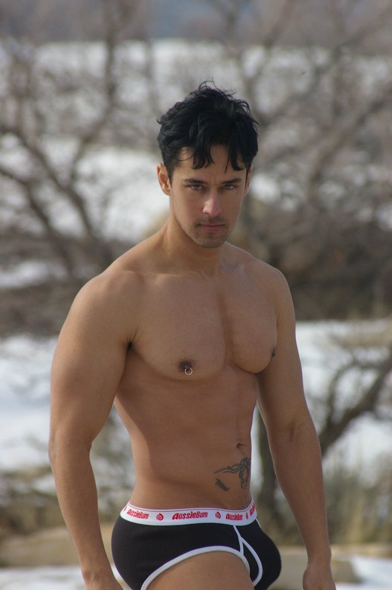 insidealencar's tweet photo. Rafael Alencar by Denise Vespoli in Utah, USA – February 2008 https://t.co/HDUY5myAdS
