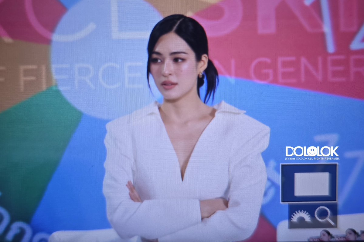 dololok511's tweet photo. 20260803 진짜호락호락하지않다구여

LINGORM PRESENTER SMOOTHE  
#LingOrmxSmoothE_FIERCESKIN
 #lingorm #หลิงออม https://t.co/XuZWvV7U0o