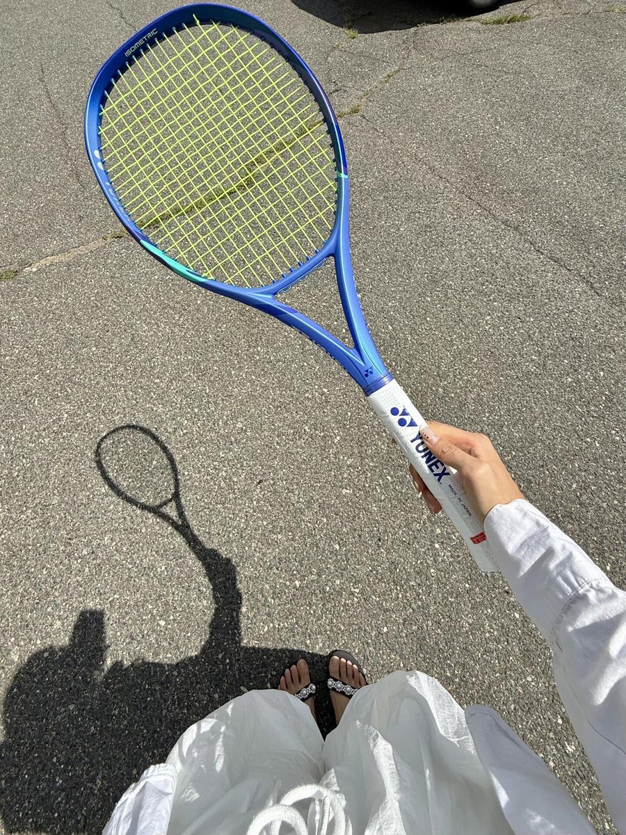 ptjkhlg's tweet photo. Playing basketball with my best friend, my forearms and upper arms are so sore... https://t.co/4fDFZ0Gkpj