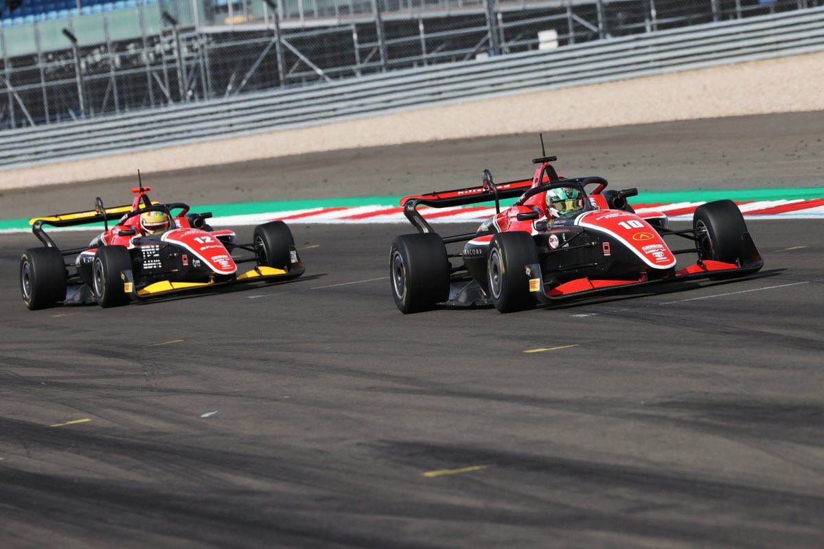 hillspeedracing's tweet photo. 🗞️ News…

Superb Lights-To-Flag Maiden GB4 Win For Willis At Silverstone 

• Connor Willis races to brilliant first #GB4 victory in Rd12
• #Hillspeed retains lead of GB4 Team Championship standings 
• Challenging weekend for squad in #GB3 

More 👉 https://t.co/JoKzc0uSJi https://t.co/LSuTbPBn6P
