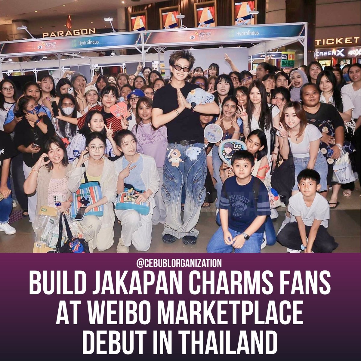cebuBLorg's tweet photo. 📌BUILD JAKAPAN CHARMS FANS AT WEIBO MARKETPLACE DEBUT IN THAILAND

Thai actor and singer Build Jakapan delighted fans with his first-ever appearance as a special guest at the Weibo Cultural Communication Night Thailand marketplace on August 2.

@JakeB4rever https://t.co/yONWuXh75l