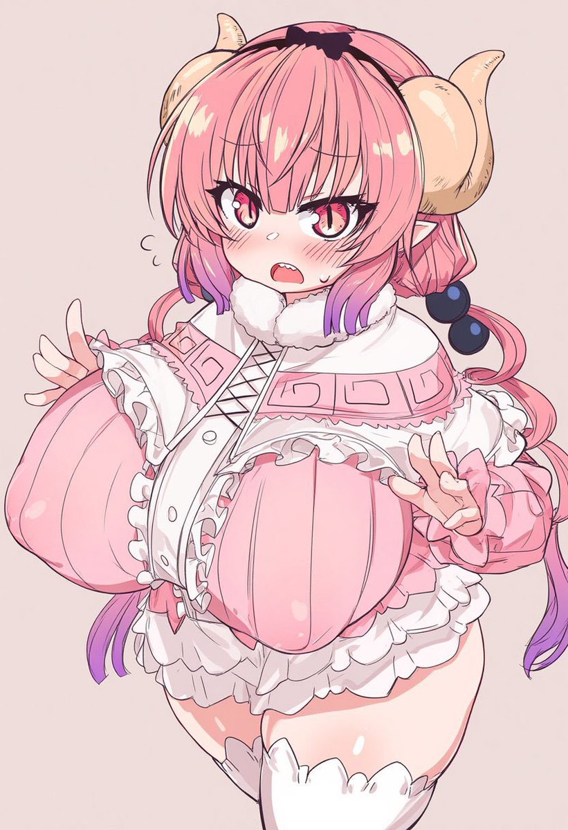 re_silence's tweet photo. La mejor vista en el mundo sin duda y sin duda de o disfrutar toda esta maravillosa manera de levantarme sin despegarme no un poco de ti mi amor~💜 https://t.co/k6lMdlqyzT