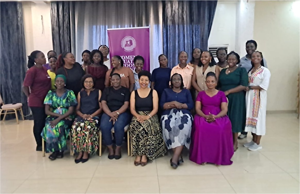 TushemeririweK's tweet photo. Last week,I participated in a 3 day peacebuilding training supported by the @WSR_Uganda.We explored conflict analysis,mediation,healing,economic empowerment, NAP3 on Women, Peace &Security, The role of Youths & women in building inclusive and sustainable peace.#peacebuilding https://t.co/Ec0HhfssJ4