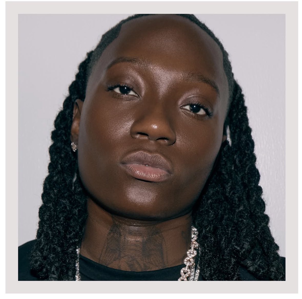hypetribeng's tweet photo. ASAKE HAS ANOTHER FEATURE DROPPING THIS WEEK! 🤩🔥 https://t.co/8UxsRIXhuh