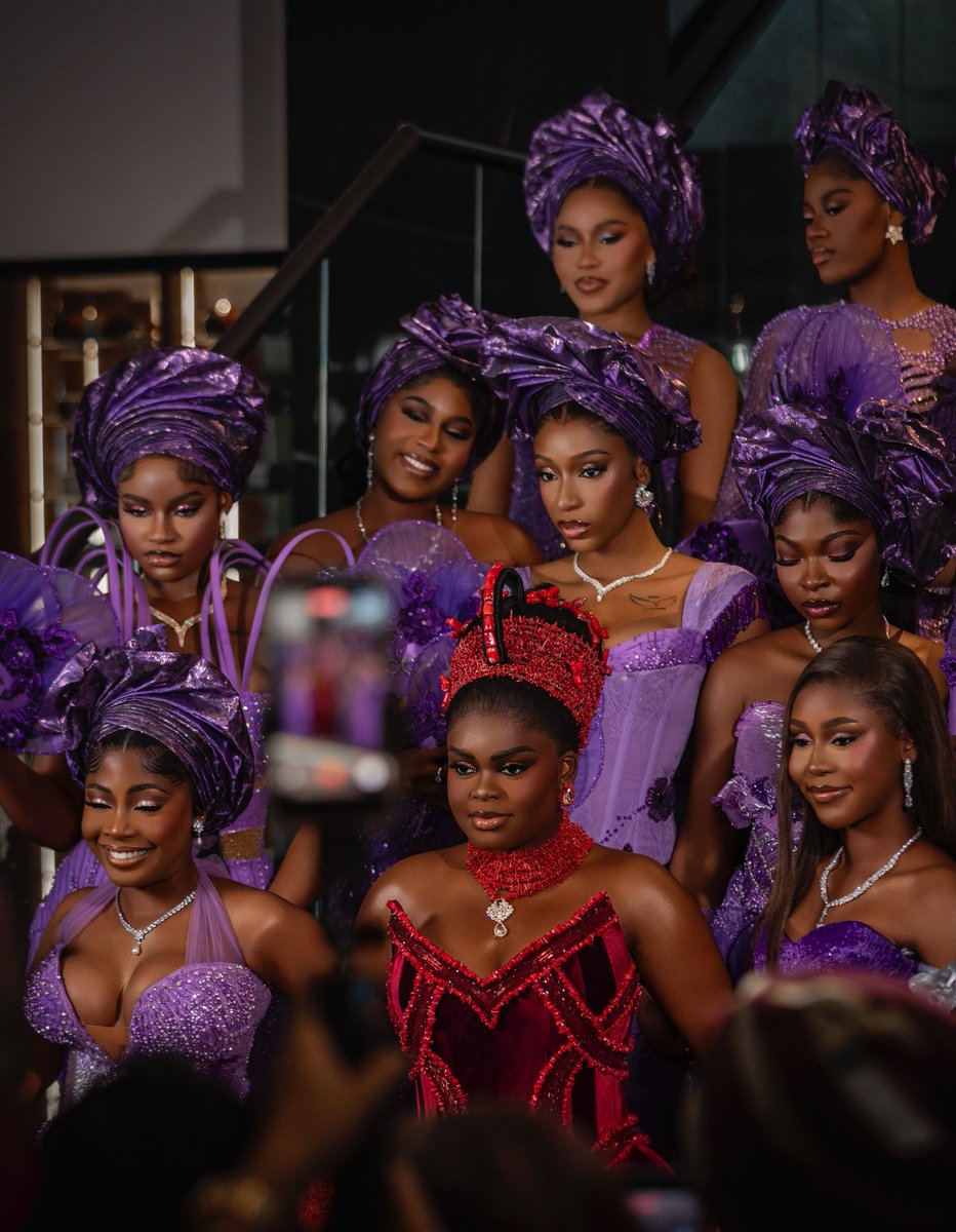 ogtheplug15's tweet photo. Jarvis and her asoebi in new photos 🎉🔥😍
#jarpel2026 https://t.co/d2qQ1Rf0Jl